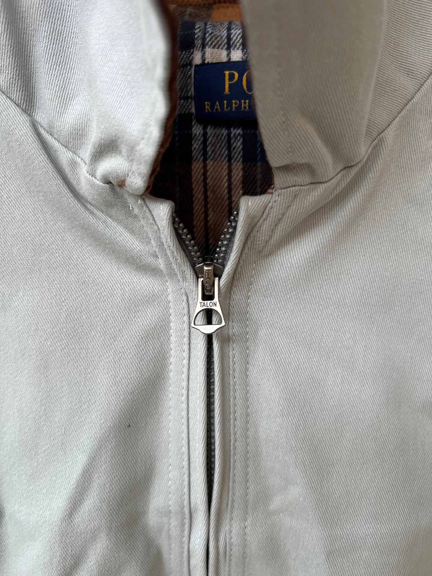 P310 Ralph Lauren women's autumn short wide jacket, short wide version with loose bust, elongated upper body effect, lining with plaid fabric, corduroy contrast collar added to the collar to make it more personalized, imported embroidered pony logo, fine workmanship and customized hardware accessories